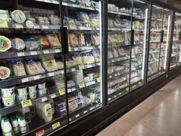 693-biocoop-pont-de-beauvoisin-porte-de-savoie-magasin-alimentation-bio-produit-frais-cremerie-fromage.webp